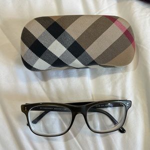 Burberry Glasses & Case